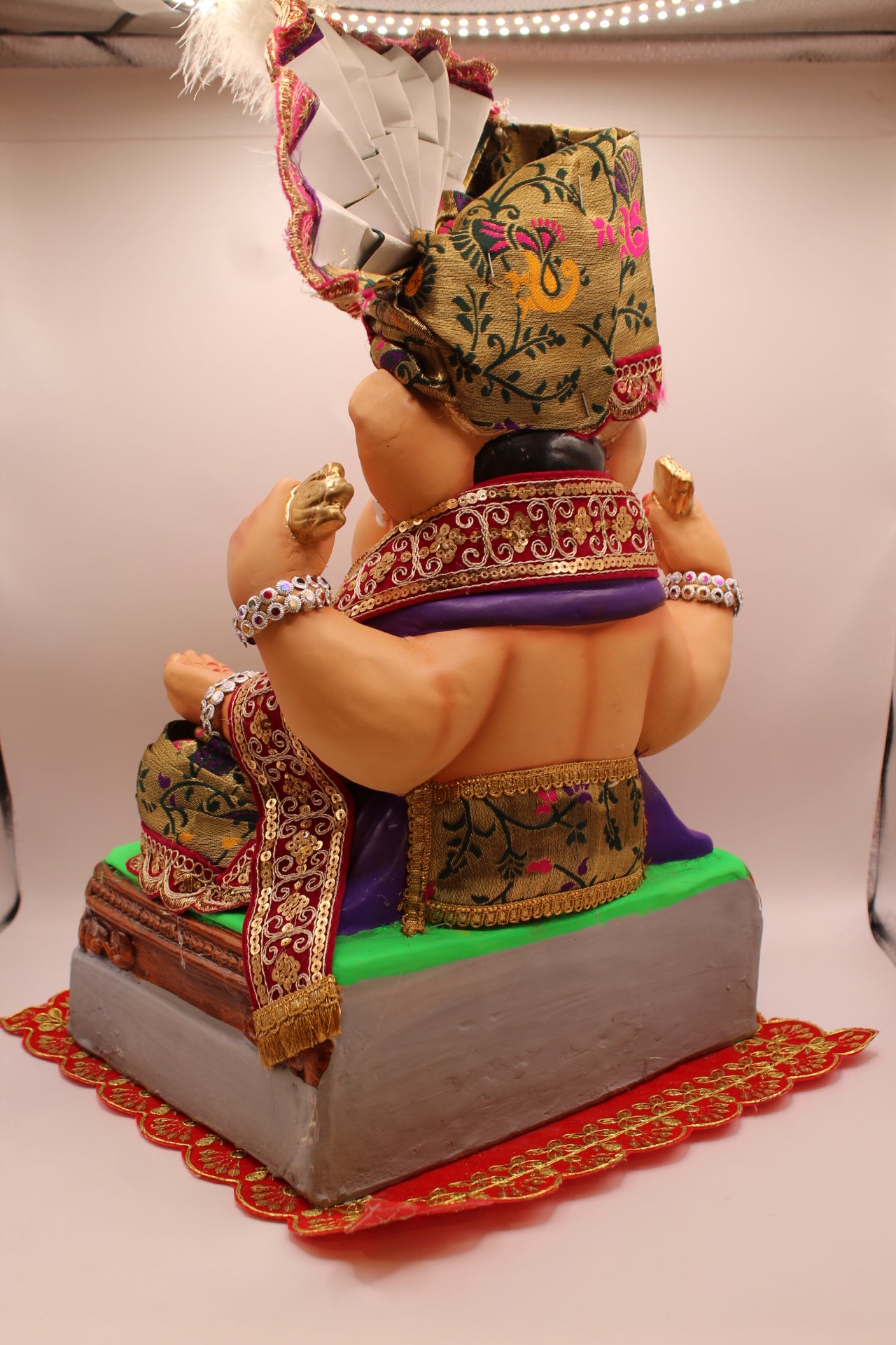 Eco-Friendly Ganesh Visarjan idol, Full Safa Set Antique Gold Paithani & Maroon, back view