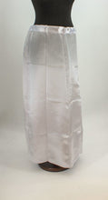 Load image into Gallery viewer, Indian Satin Silk Petticoat Inskirt Lining For Sari