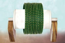 Load image into Gallery viewer, Indian Glass Bangles Set Dot Pattern Bollywood Style Wedding Favour