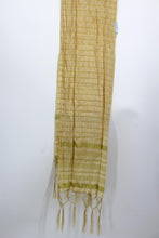 Load image into Gallery viewer, Men's Silk Crush Dupatta - Stole Chunni For Sherwani - Non Stretch size 26 x 250 cm - Stretched size 44 x 250 cm