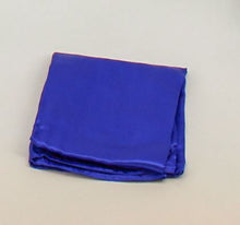 Load image into Gallery viewer, Indian Satin Silk Petticoat Inskirt Lining For Sari