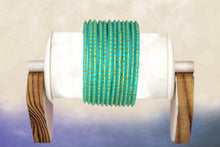 Load image into Gallery viewer, Indian Glass Bangles Set Dot Pattern Bollywood Style Wedding Favour