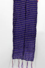 Load image into Gallery viewer, Men's Silk Crush Dupatta - Stole Chunni For Sherwani - Non Stretch size 26 x 250 cm - Stretched size 44 x 250 cm