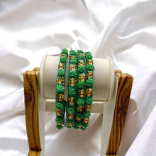 Load image into Gallery viewer, Indian Plastic Bangles Set 4-Stone&Flower Work Women Girl Wedding Special Bangle