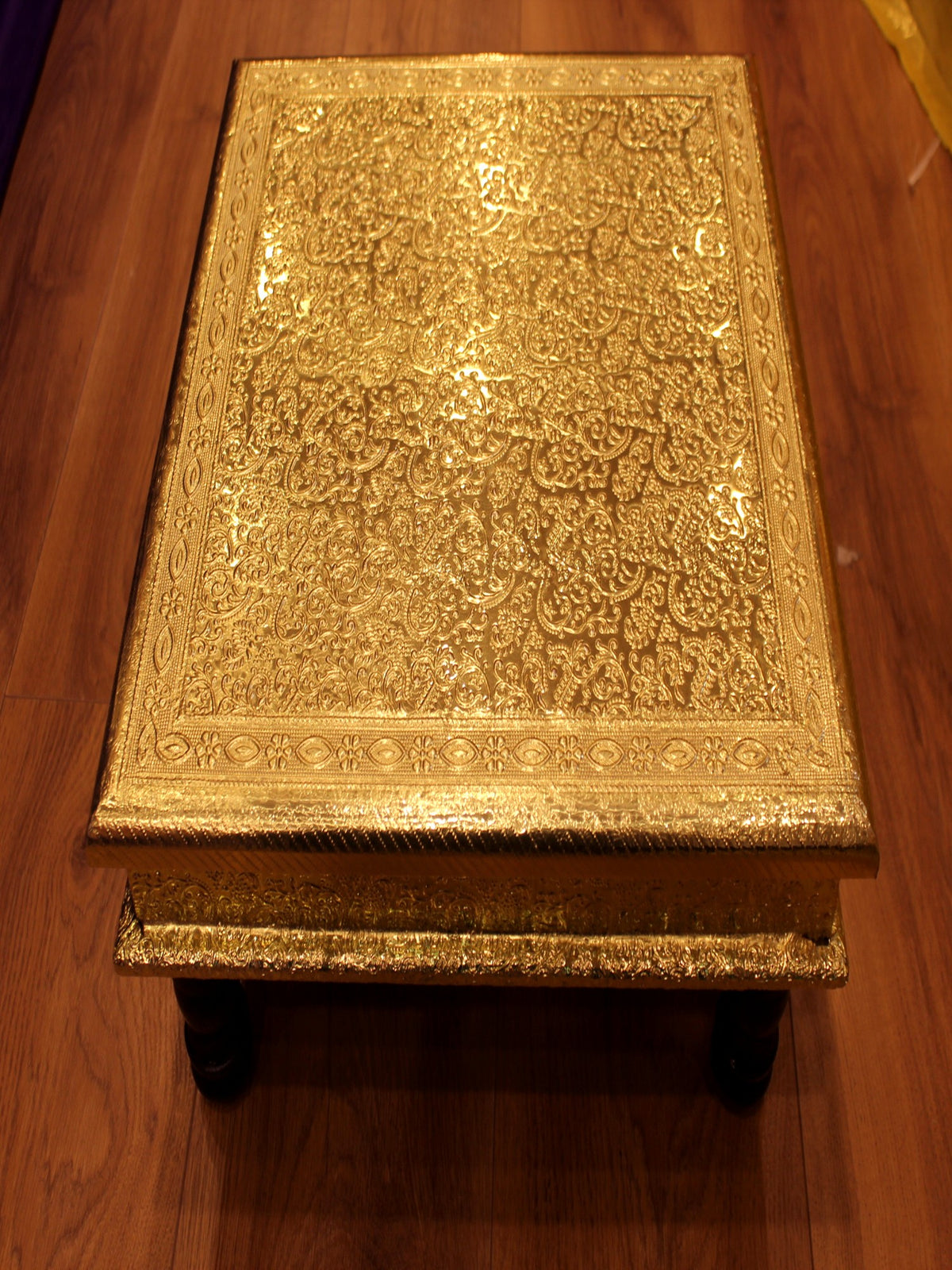 Premium Gold Bajot Pooja Chowki – Embossed Floral, Cylindrical Legs, 16 x 16 inch