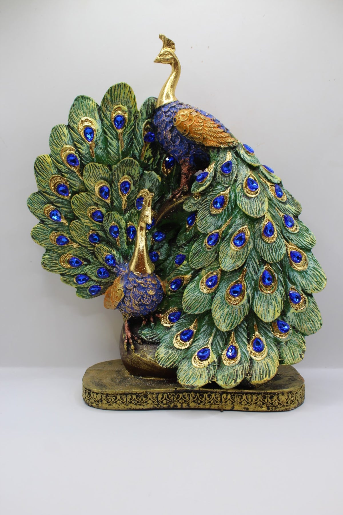 Resin peacock pair statue, front view