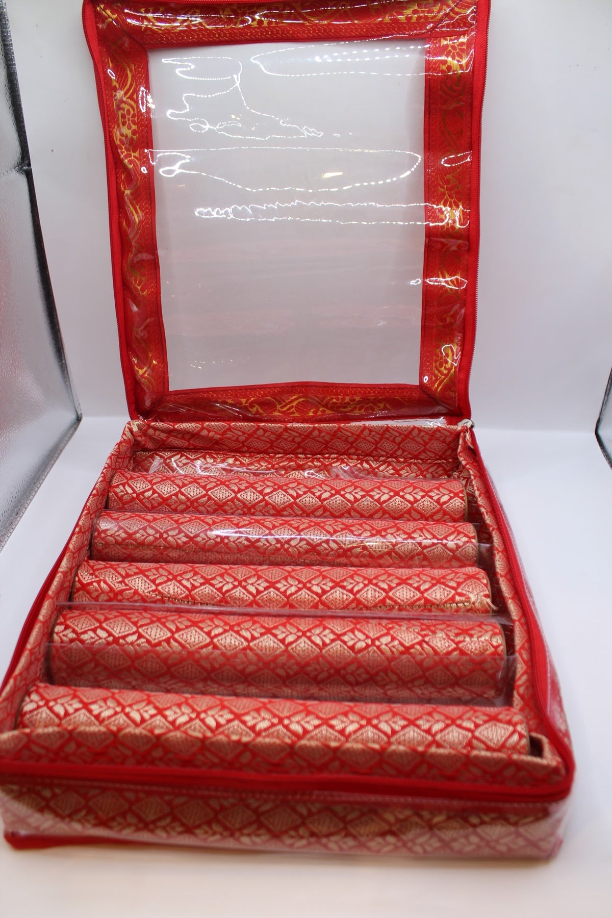 Red bangle box with 5 rolls