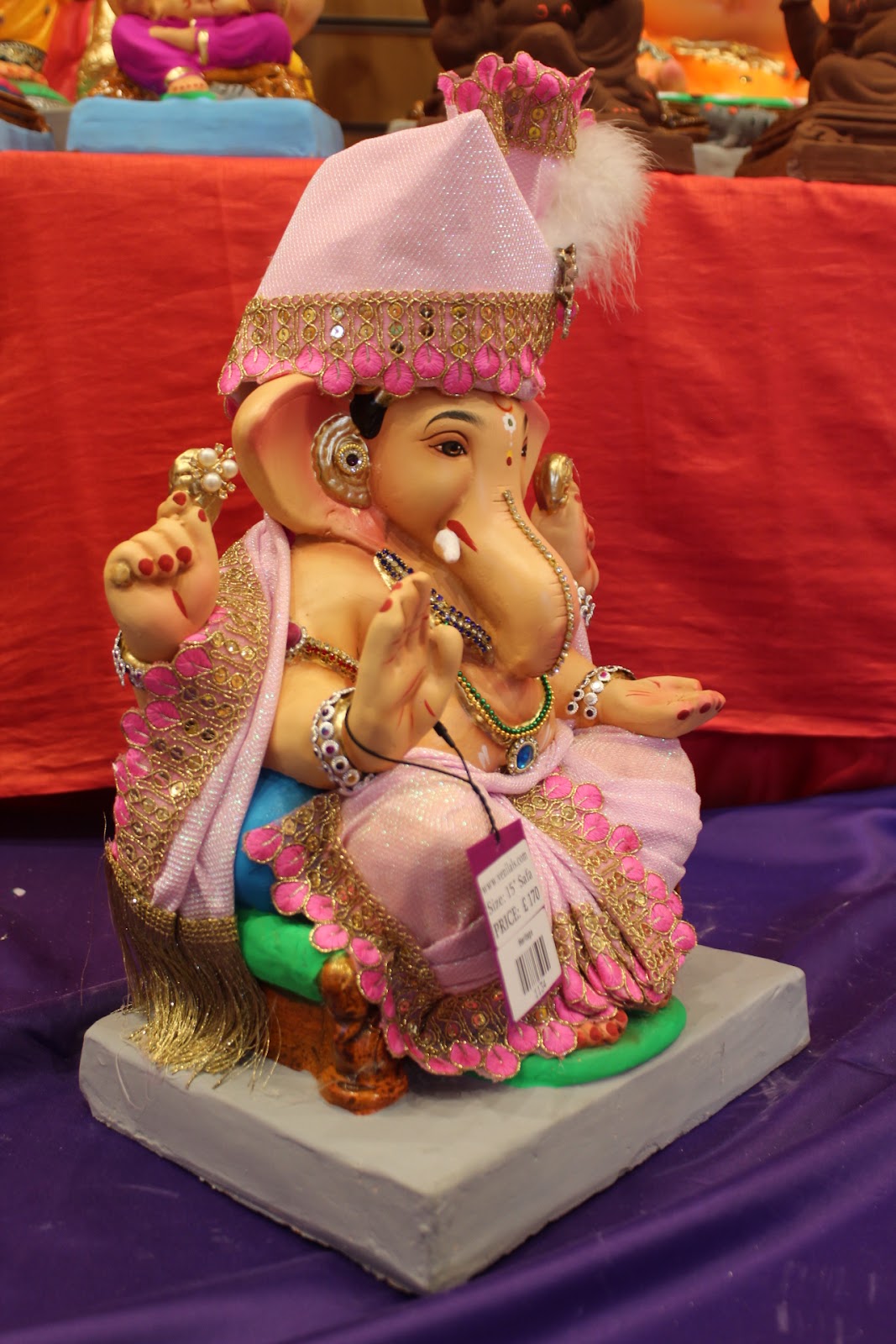 Eco-Friendly Ganesh Visarjan idol, Full Safa Set Pale Pink & Gold, close-up