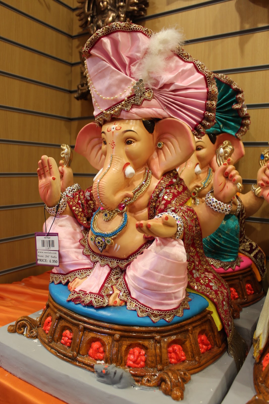 Eco-Friendly Ganesh Visarjan idol, Rose Pink & Maroon, side view