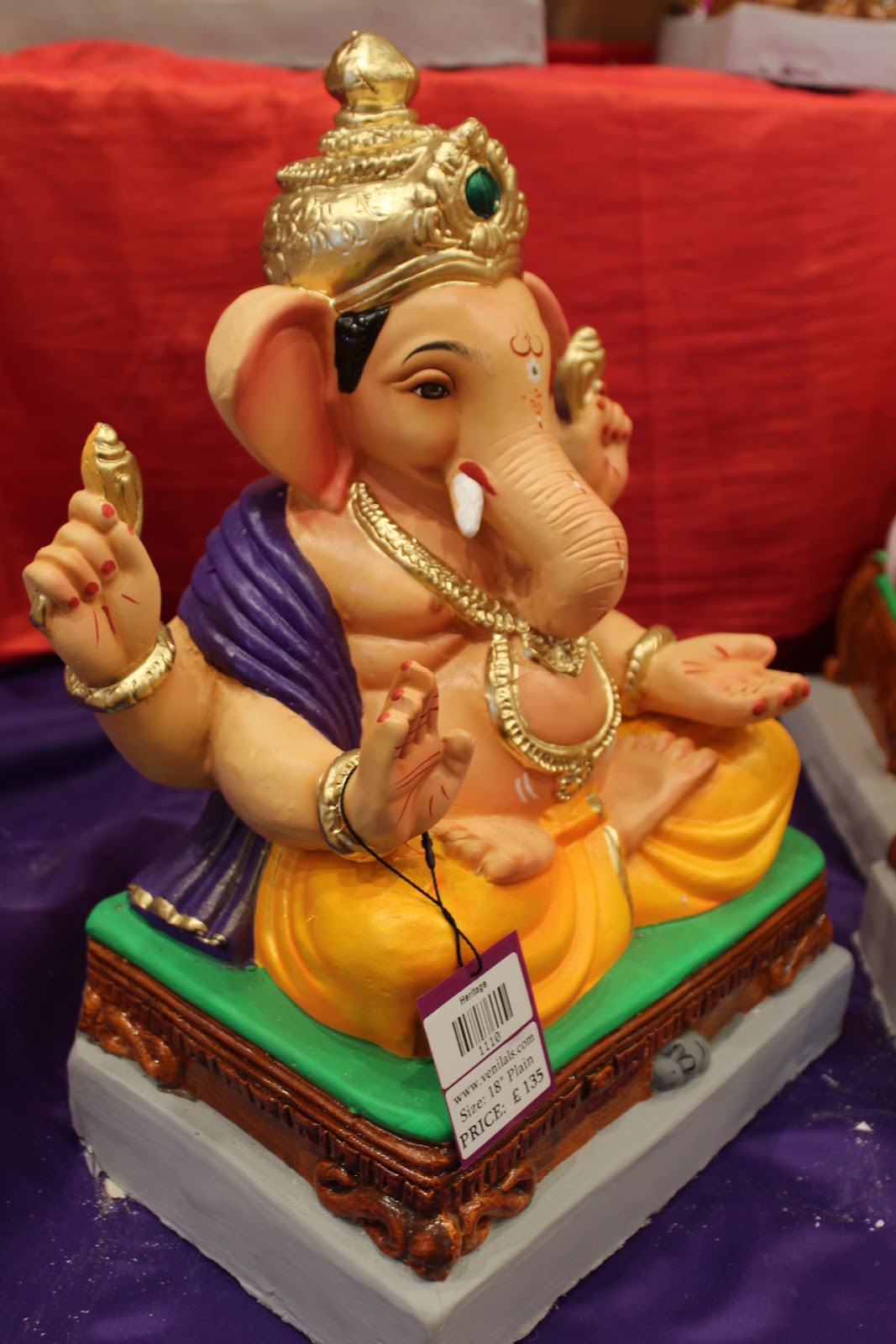 Eco-Friendly Ganesh Visarjan idol, Violet & Gold, close-up