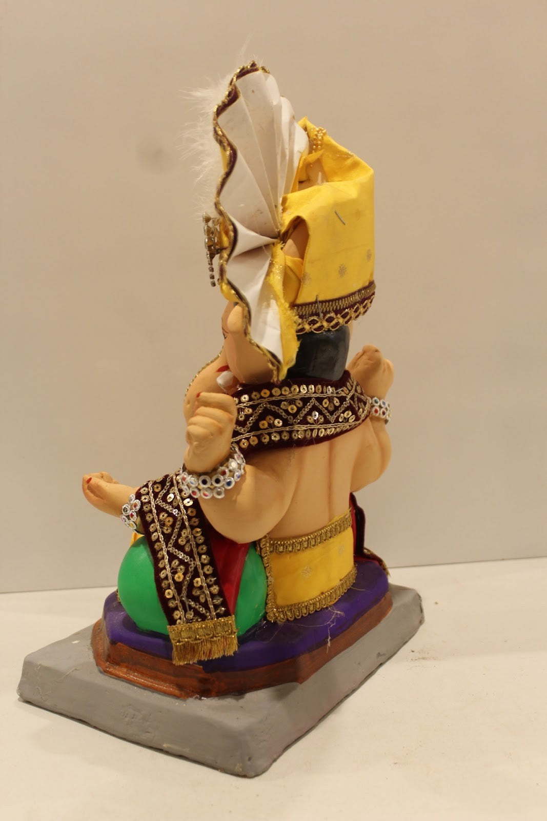 Eco-Friendly Ganesh Idol – Full Safa Set, Yellow Pheta & Maroon Robe, ~12 inch
