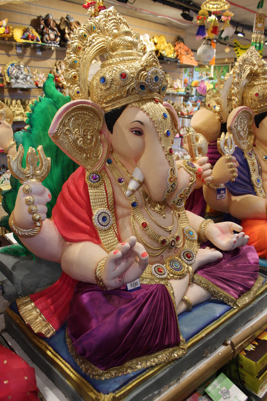 POP Ganesh Visarjan idol, Red and Magenta variant, close-up