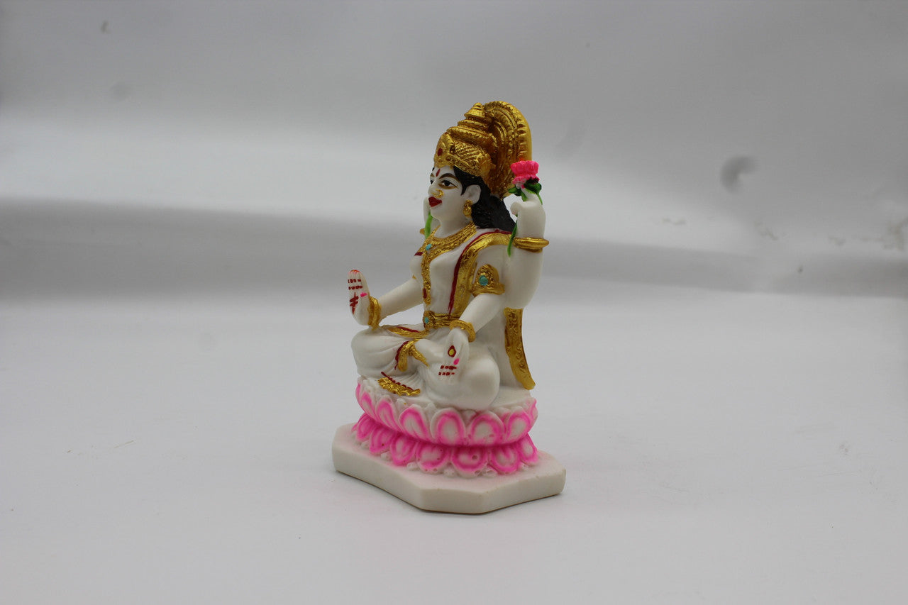 Laxmi resin/fibre statue, 1003