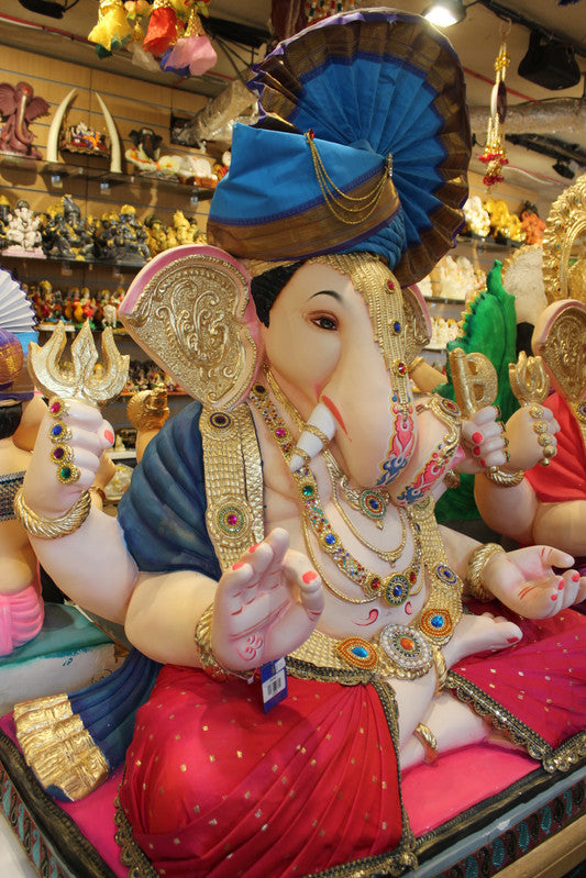 POP Ganesh Visarjan idol, Blue Pagdi and Red Sequin variant, close-up
