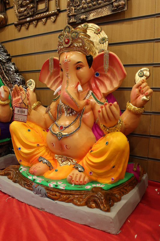 Eco-Friendly Ganesh Idol - Gold Disc Crown, close-up