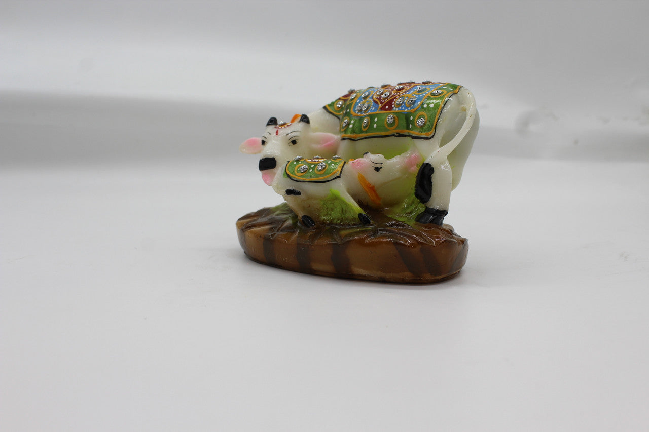 Kamdhenu resin/fibre statue, 1010