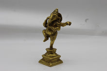 Load image into Gallery viewer, Ganesh brass statue, 1014