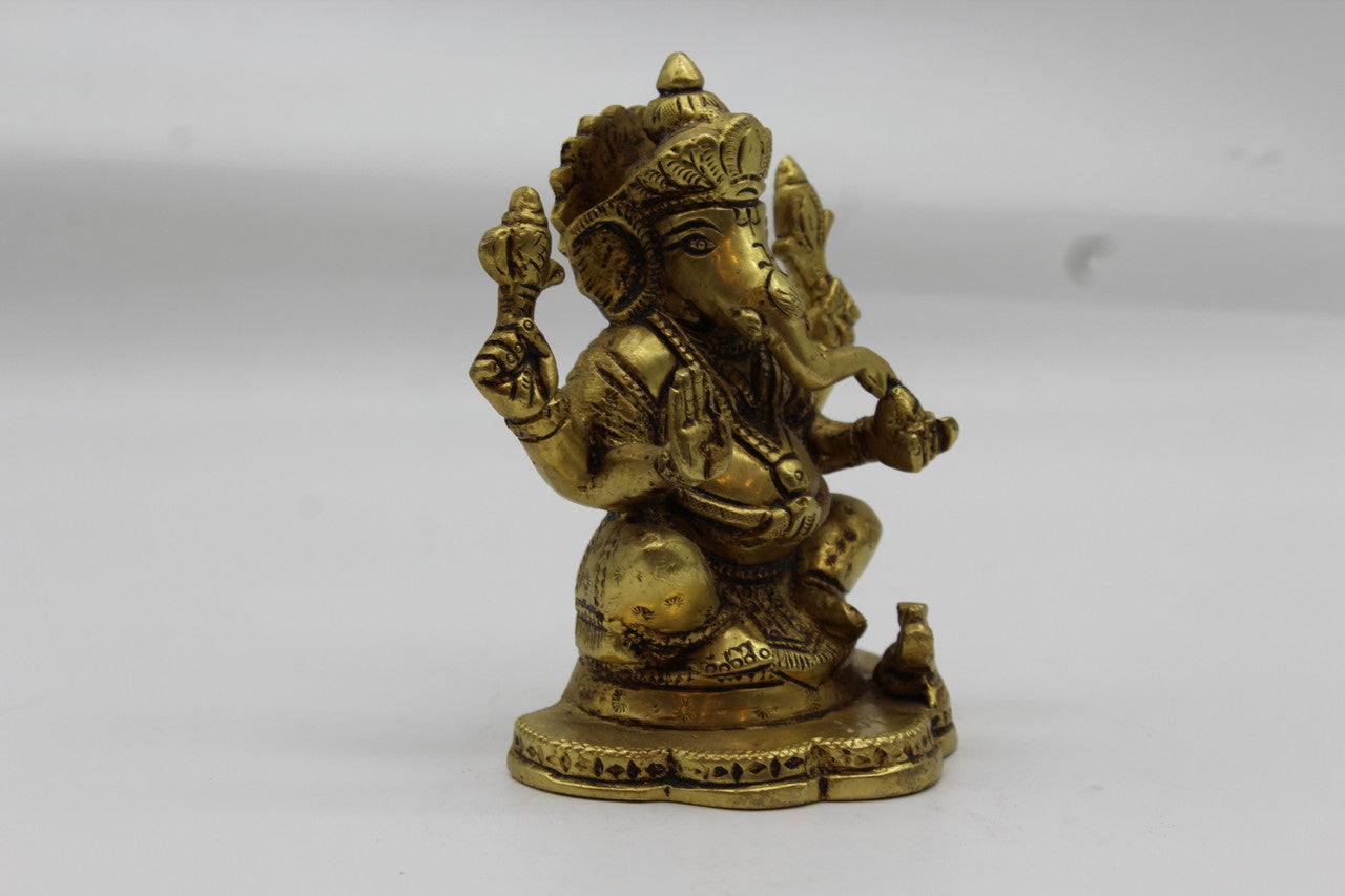 Ganesh brass statue, 1015