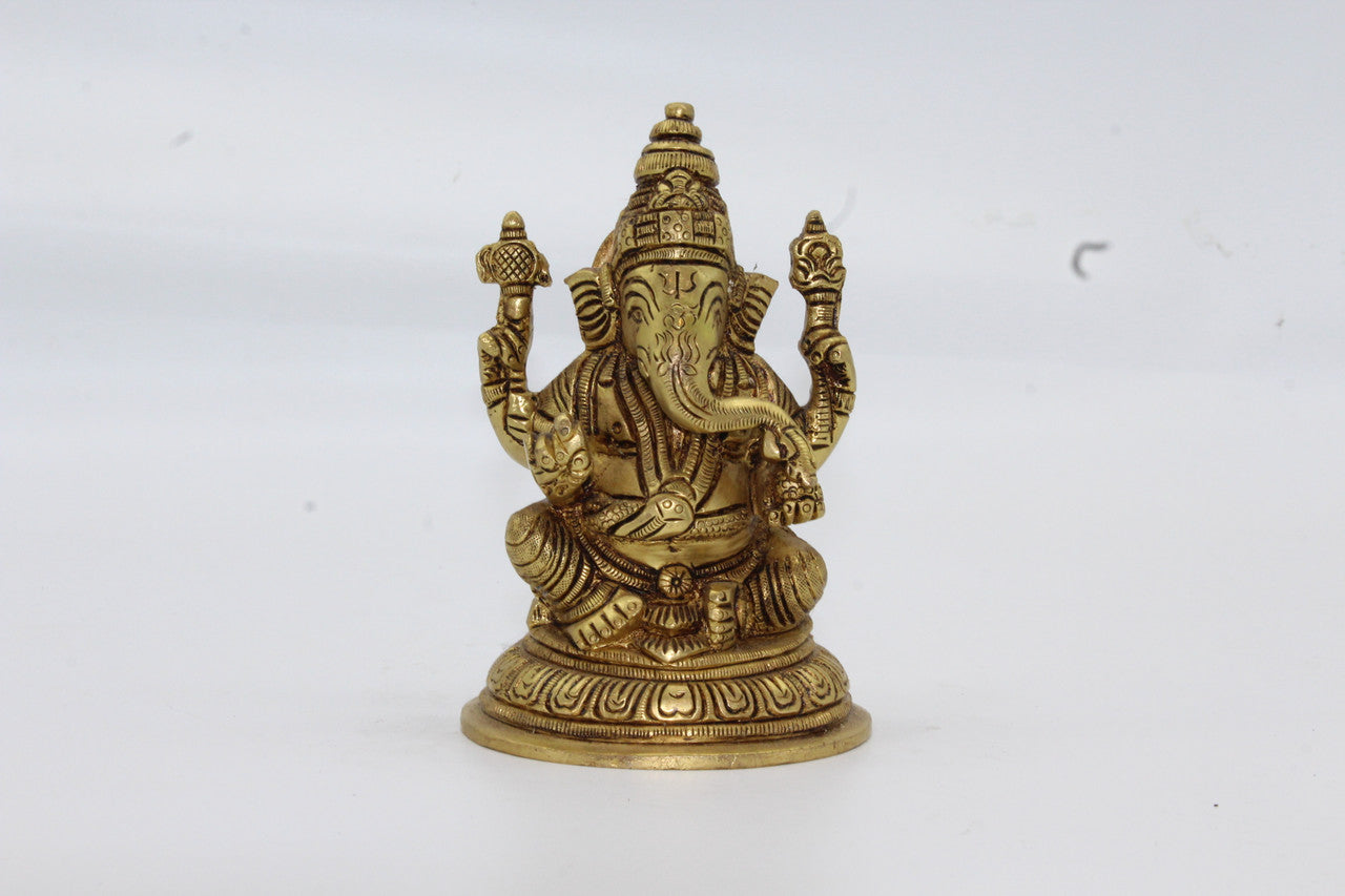 Ganesh brass statue, 1016