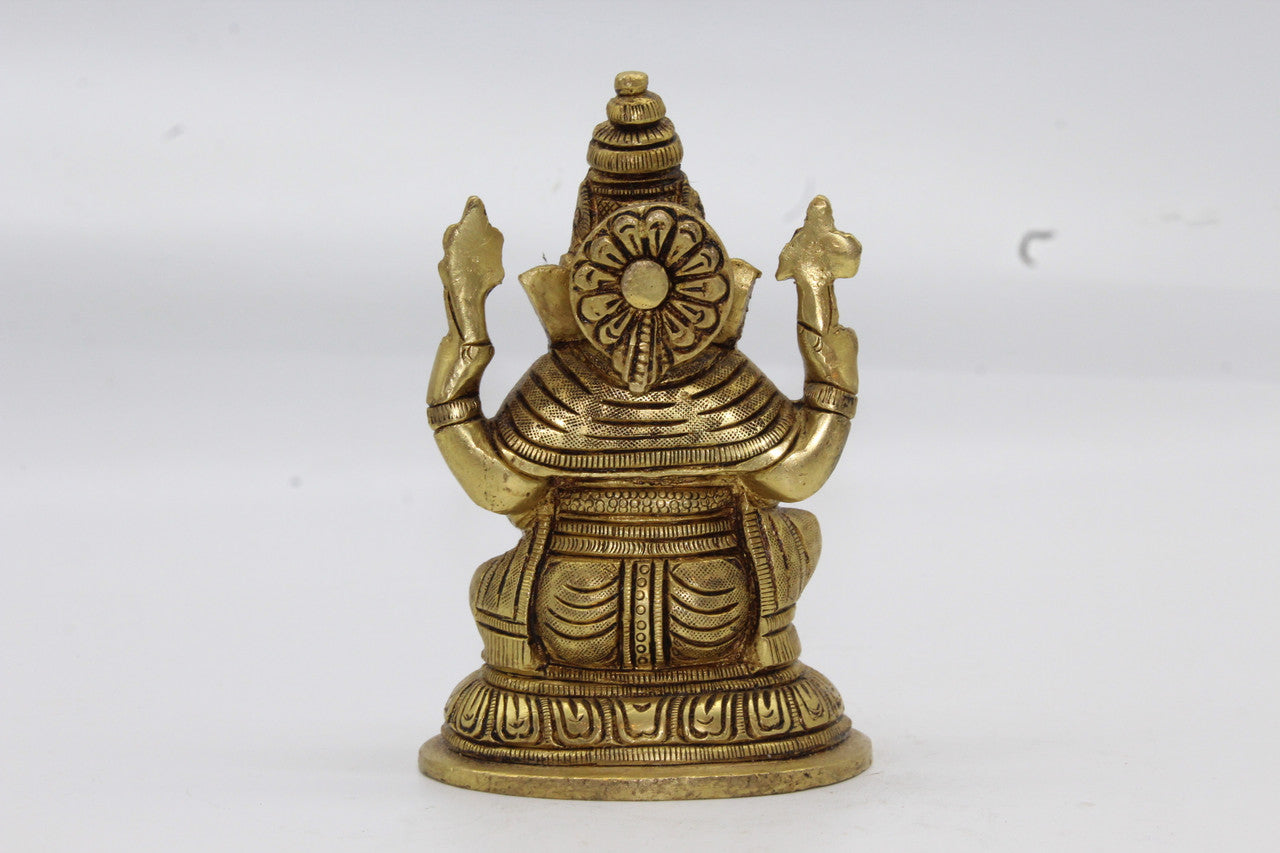Ganesh brass statue, 1016