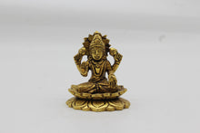 Load image into Gallery viewer, Laxmi brass statue, 1017