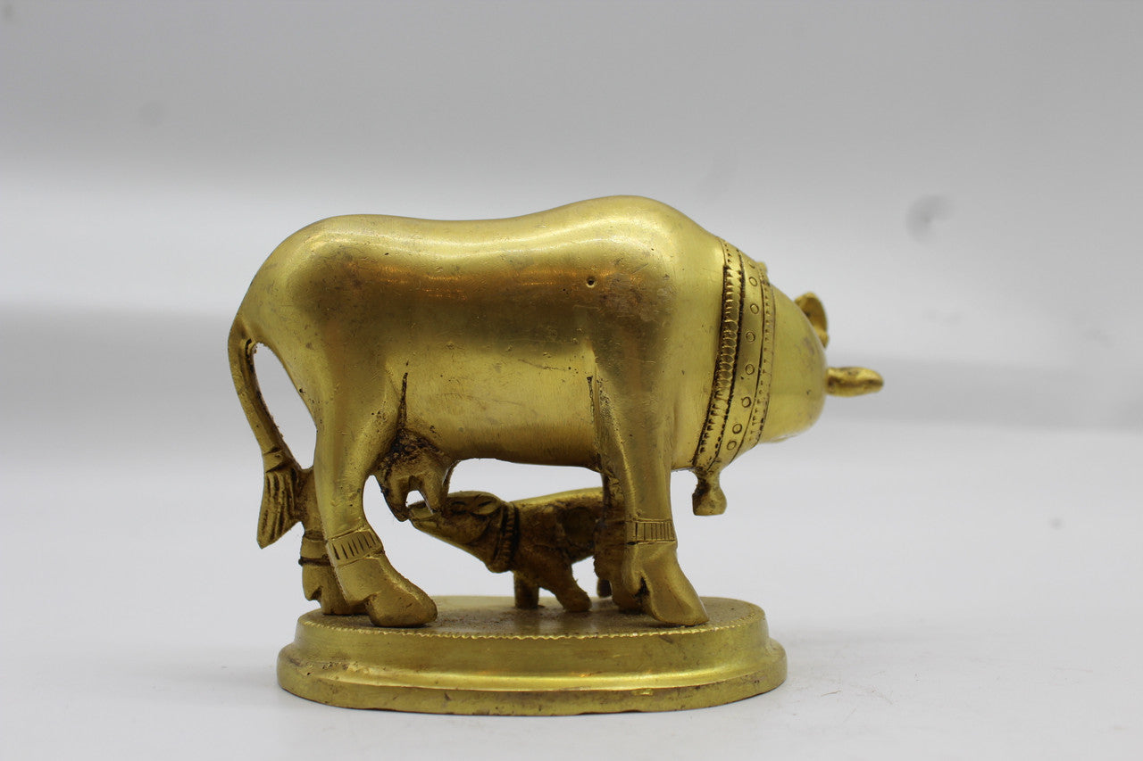 Kamdhenu brass statue, 1024