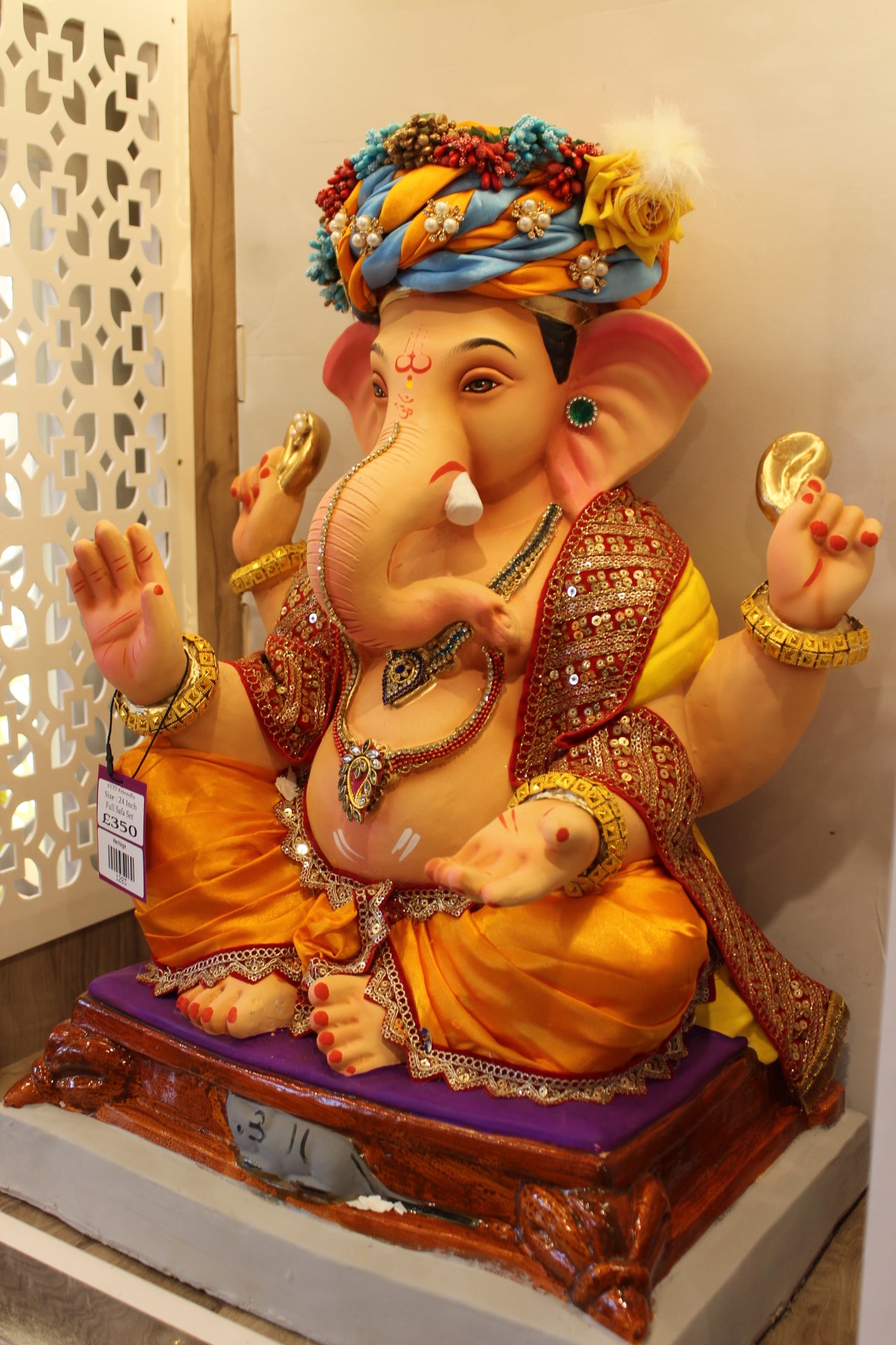 Eco-Friendly Ganesh Visarjan Idol – Full Safa Set, Saffron Pheta & Flower Garland, ~24 inch