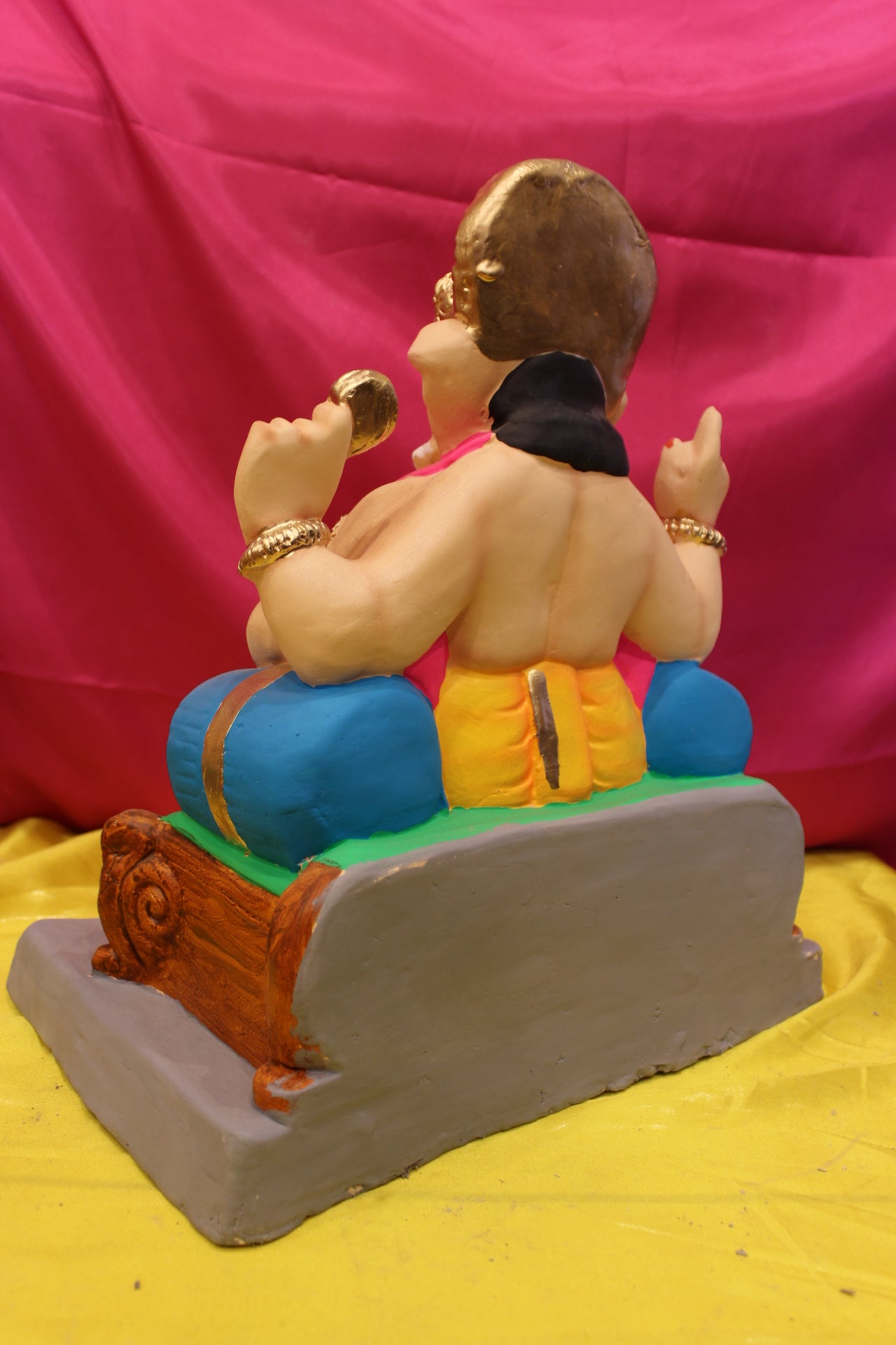 Eco-Friendly Ganesh Visarjan Idol – Golden Dhoti & Pink Sash, Blue Bolsters, ~18 inch