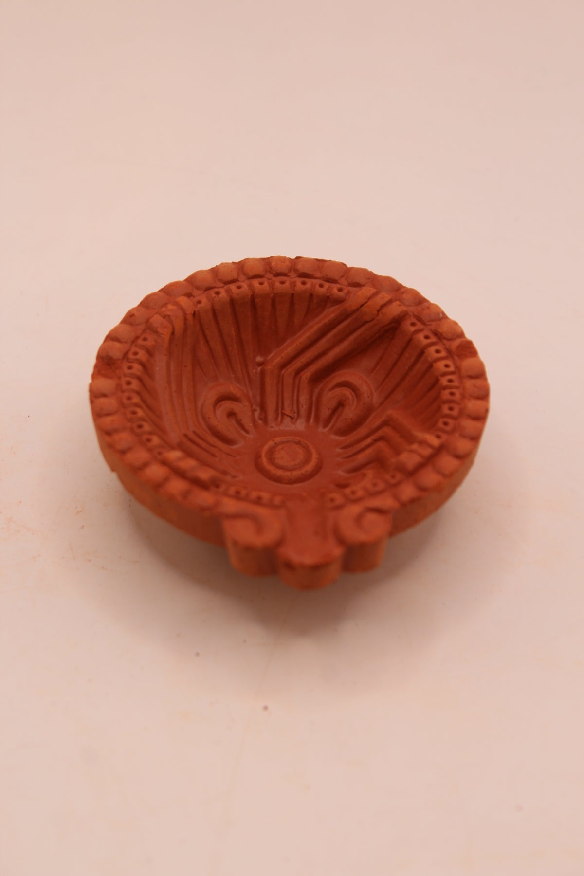 One Face Sathiya clay diya, back