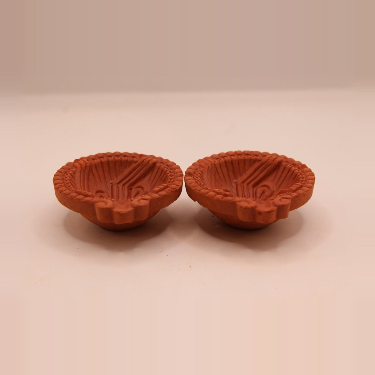 One Face Sathiya clay diya, pack of 2