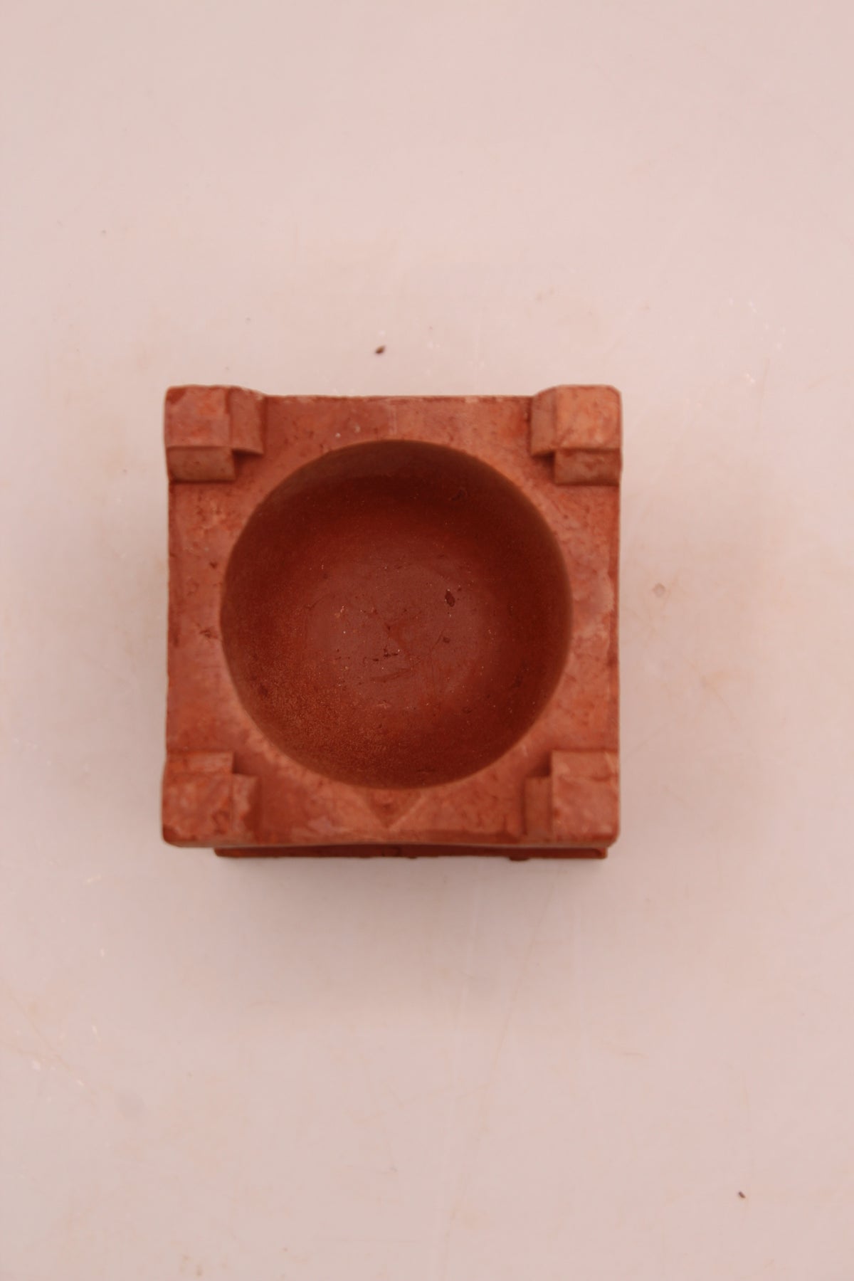 Tulsi Kyara Style clay diya, above