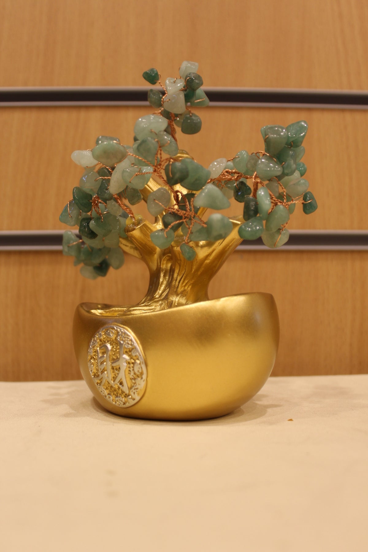 Crystal Money Tree for Vastu – Green stones – right side view