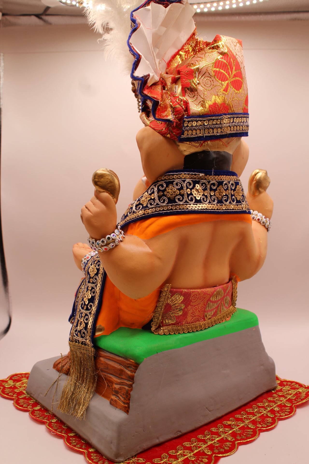 Eco-Friendly Ganesh Visarjan idol, Full Safa Set Royal Blue Velvet & Red Brocade, back view