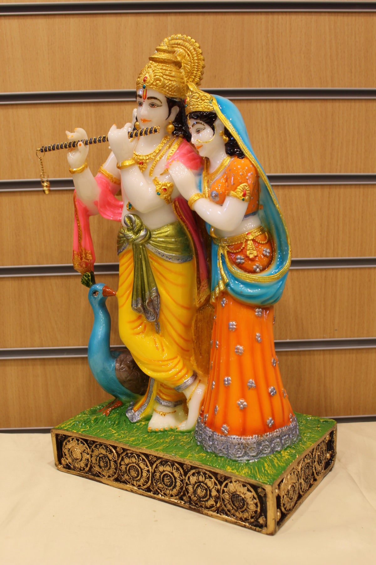 Resin/Fibre Radha Krishna Statue for Home Temple – Under the Tree with Peacock, 17 inch – right side view