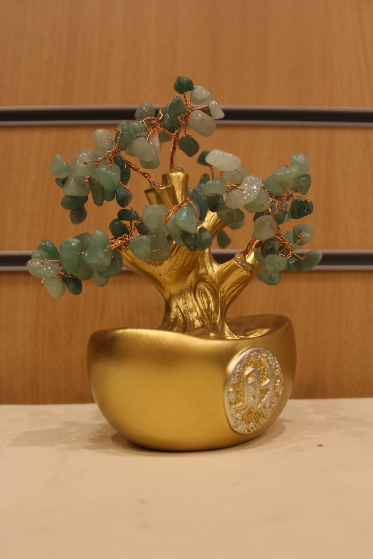 Crystal Money Tree for Vastu – Green stones – left side view