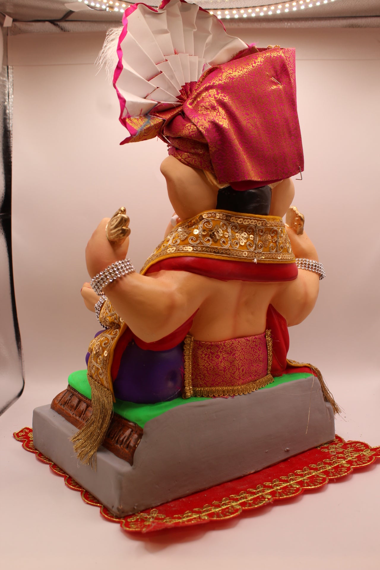 Eco-Friendly Ganesh Visarjan idol, Full Safa Set Pink Paithani & Marigold Velvet, back view