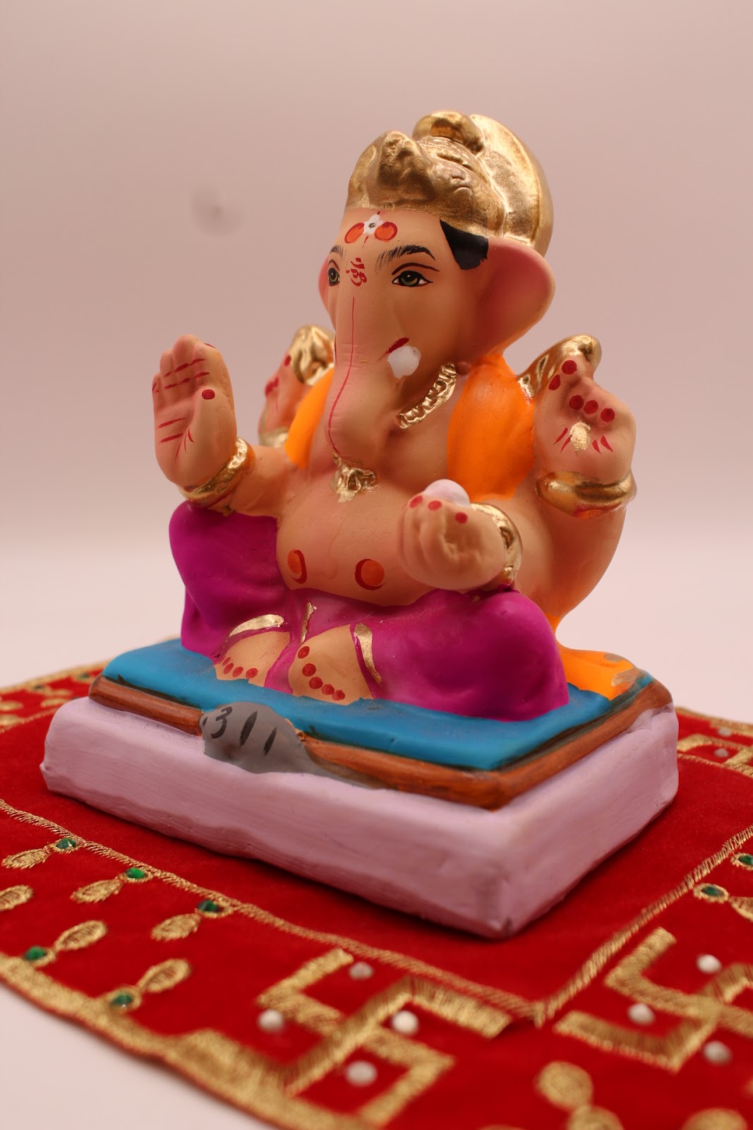 Eco-friendly 6 inch Ganesh idol, opposite side view