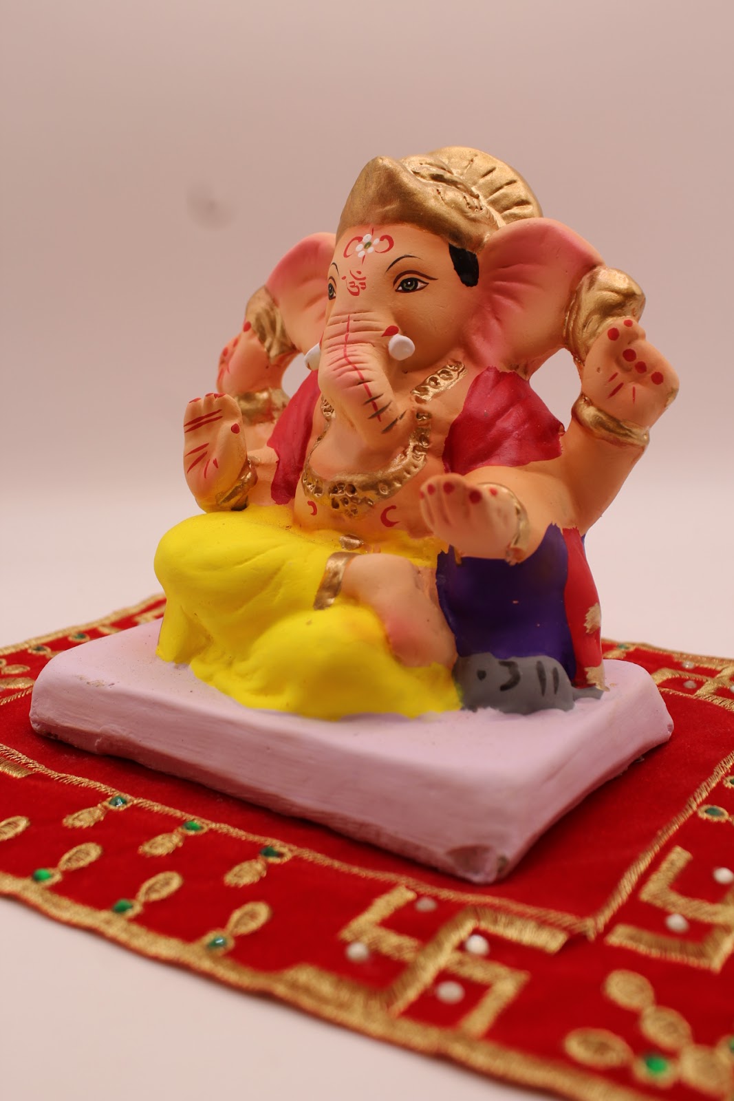 Eco-friendly 6 inch Ganesh idol, opposite side view