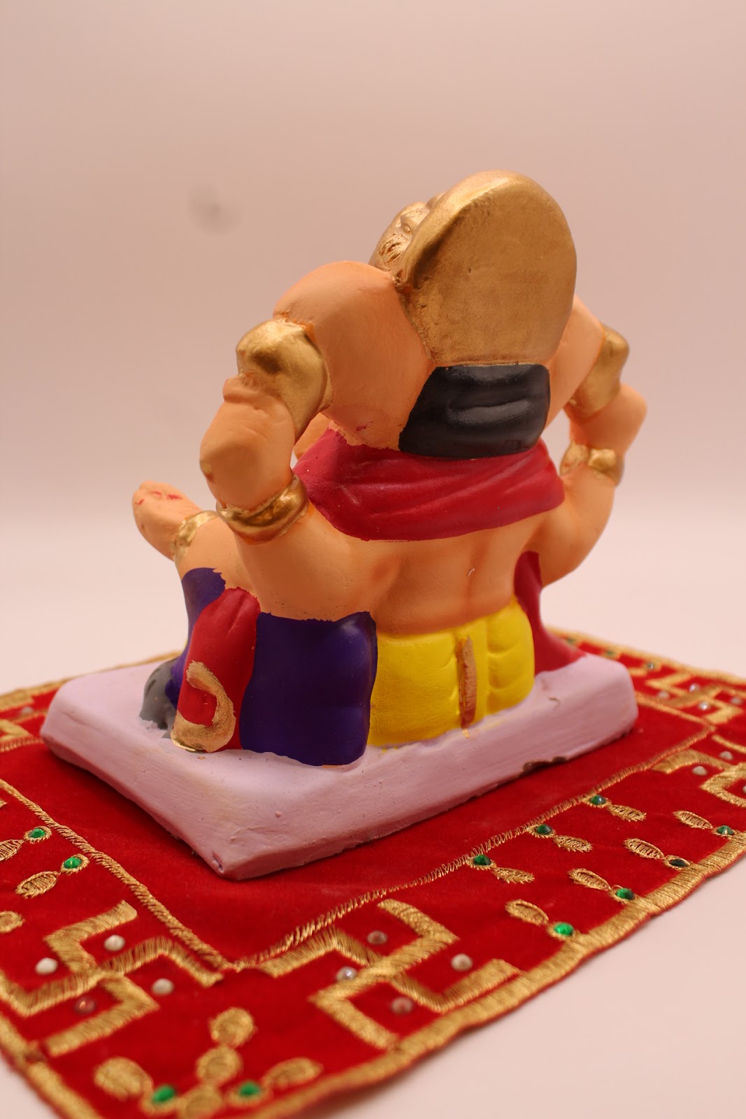 Eco-friendly 6 inch Ganesh idol, back view