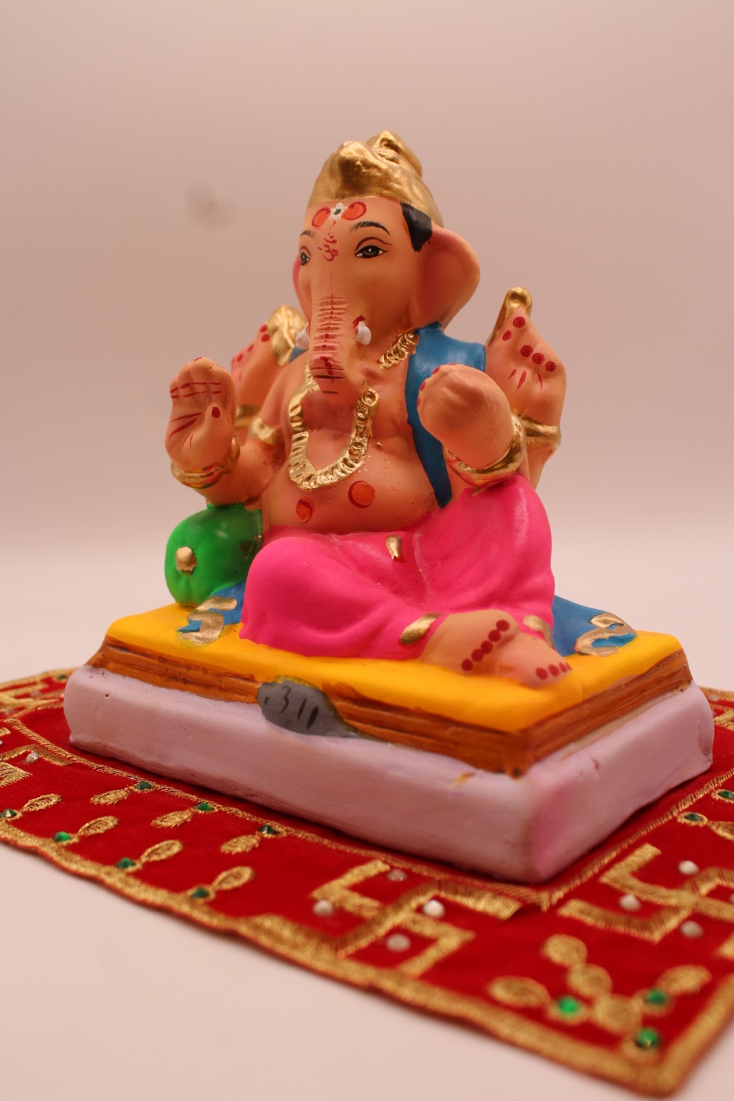 Eco-friendly 6 inch Ganesh idol, opposite side view