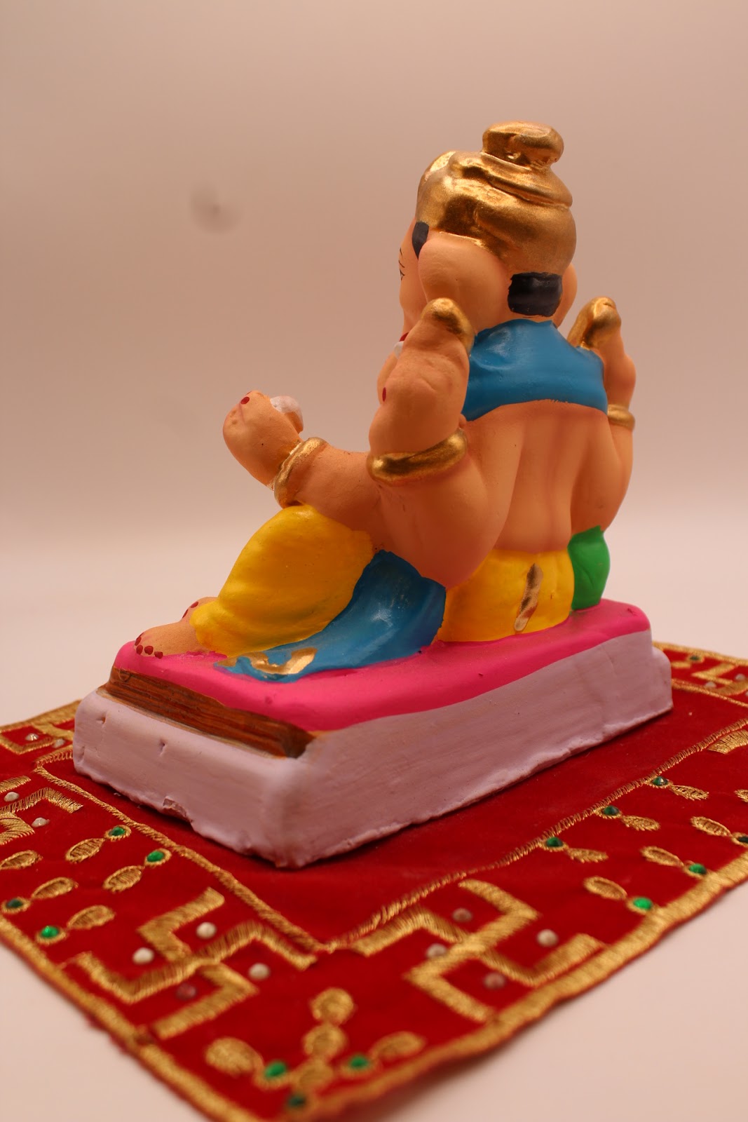Eco-friendly 6 inch Ganesh idol, back view
