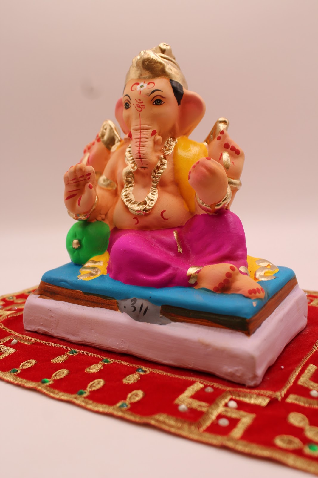 Eco-friendly 6 inch Ganesh idol, opposite side view