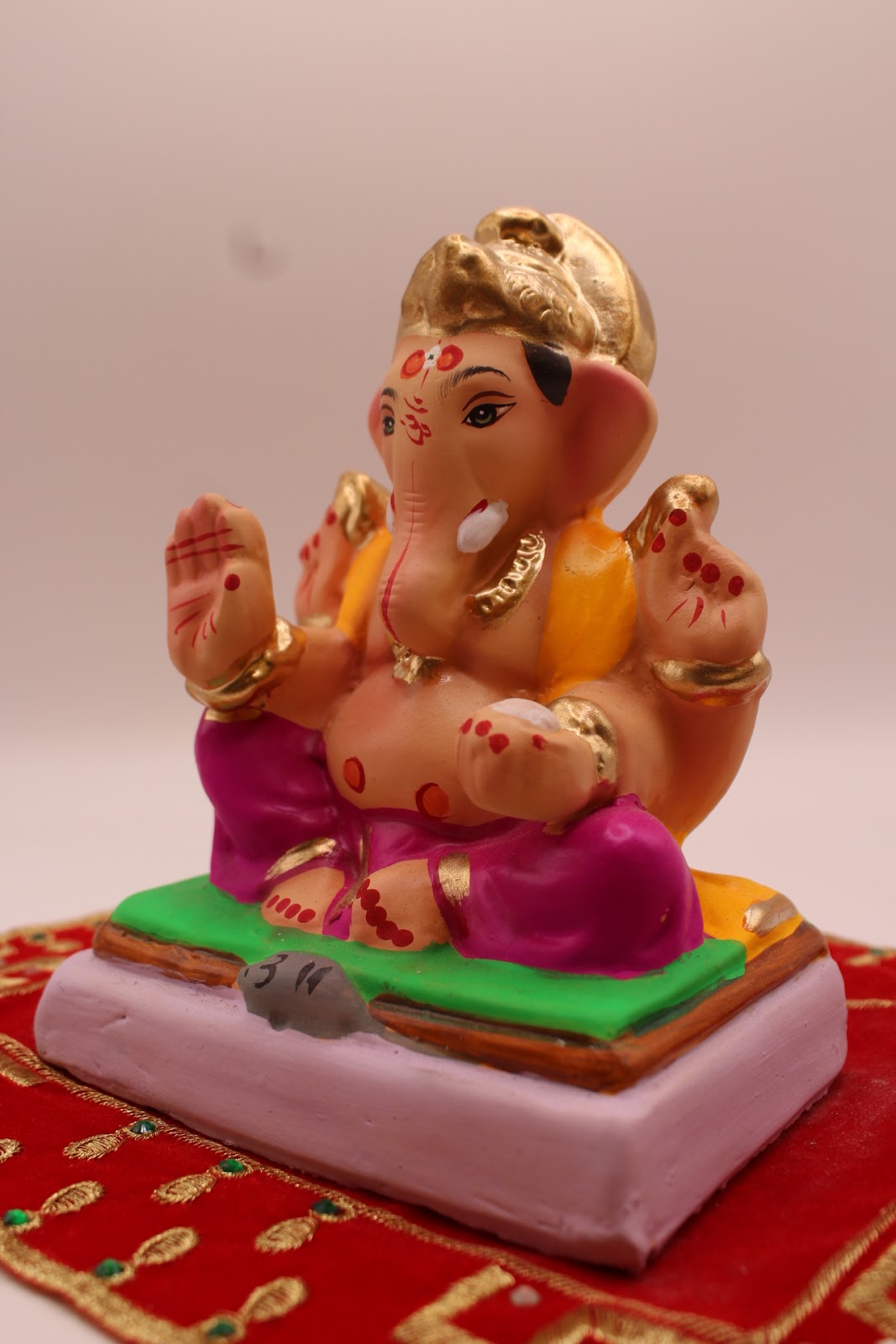 Eco-friendly 6 inch Ganesh idol, opposite side view
