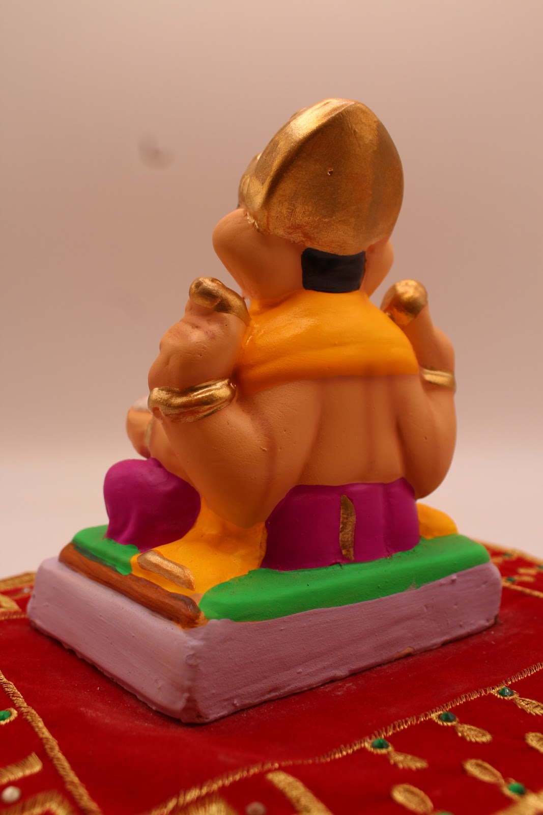 Eco-friendly 6 inch Ganesh idol, back view