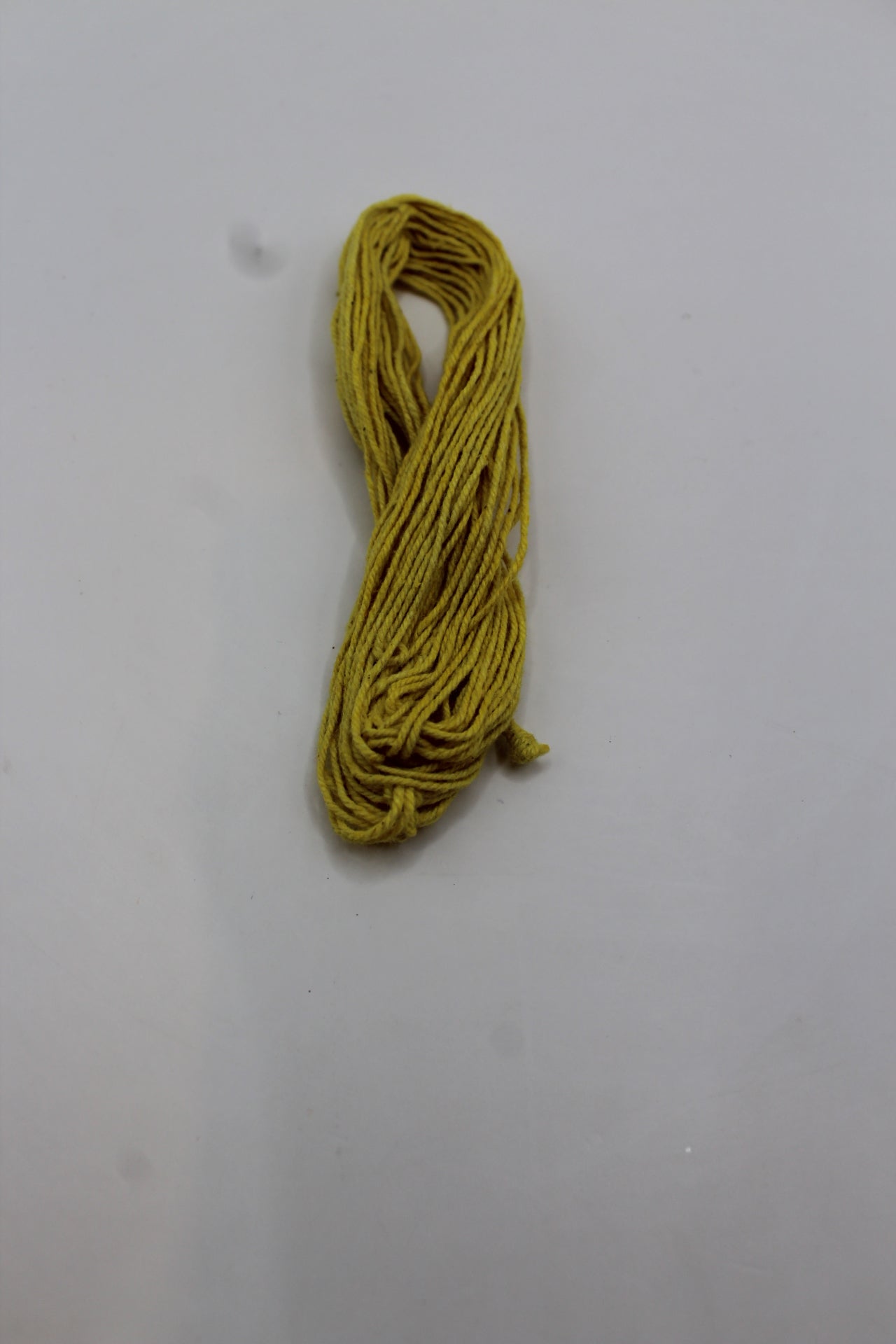 Janoi yajnopavitam sacred thread, orange thread detail