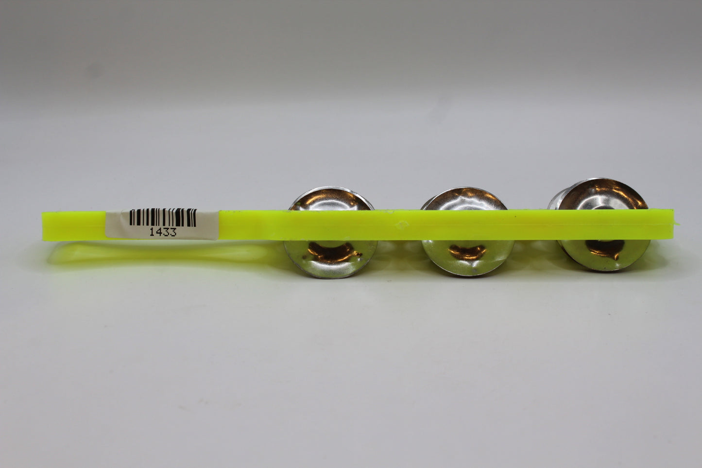 Lime kartal manjeera with handle, 27 x 5 inch — barcode label