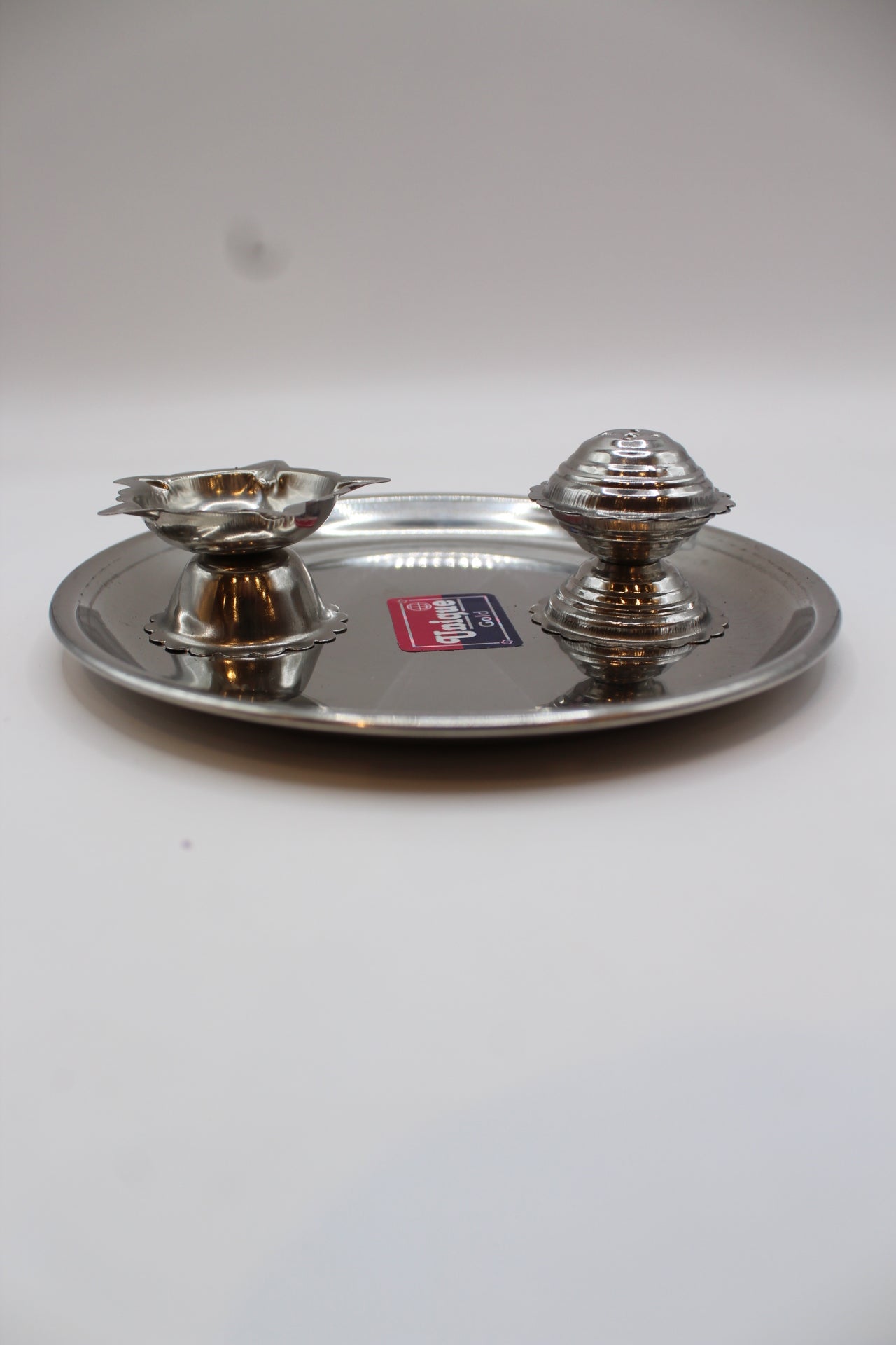 Small stainless steel pooja thali set, small bowls detail