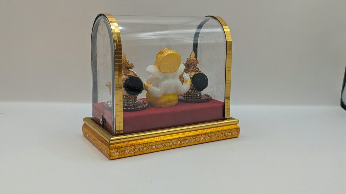 Ganesh Riddhi Siddhi gift set in clear case, back view