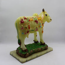 Load image into Gallery viewer, Kamdhenu Cow Gau Mata,Nandi cow Statue Hindu God For Home Decor Glow in Dark